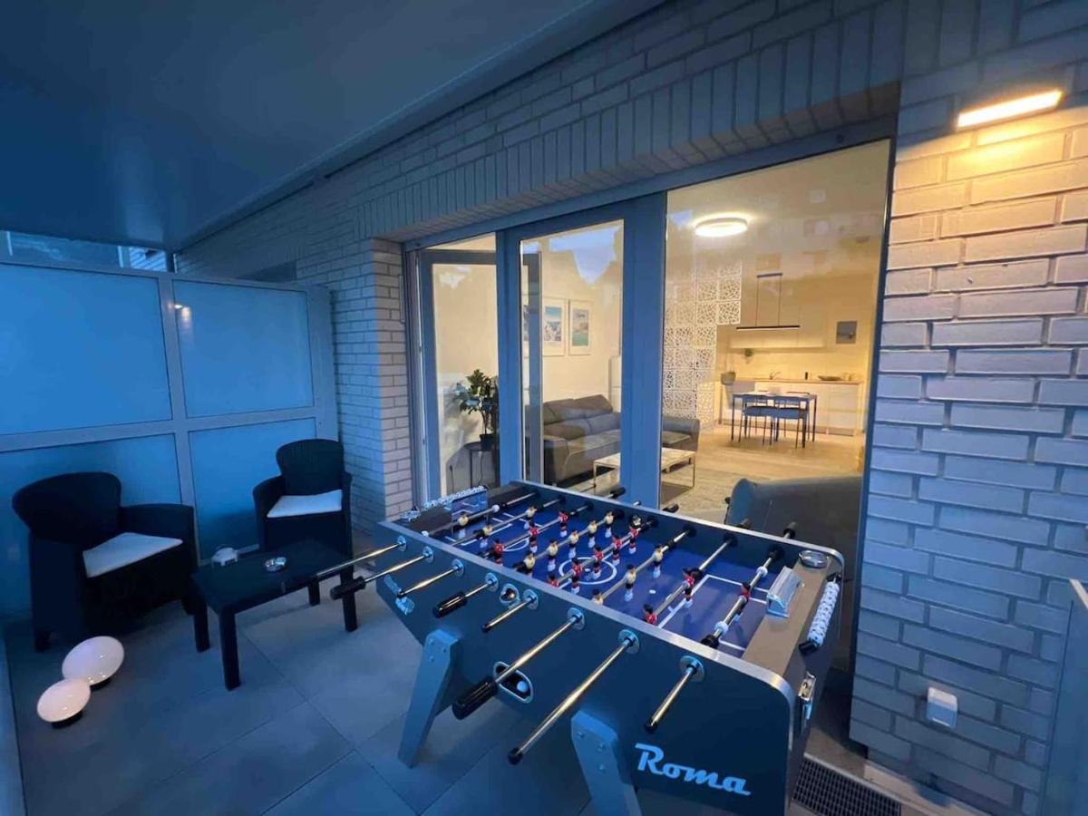 Luxurioeses Apartment,Neubau, 4 Personen, Parkplatz, Griechischer Stil Bochum Eksteriør billede