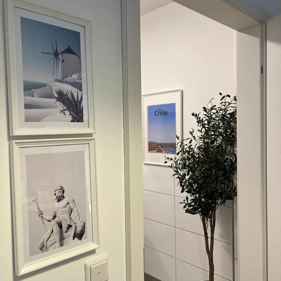 Luxurioeses Apartment,Neubau, 4 Personen, Parkplatz, Griechischer Stil Bochum Eksteriør billede